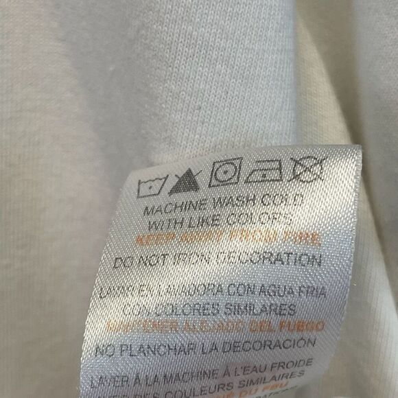 Vintage ELLESSE T-Shirt Men's Large White Big Logo Trashed Moa Ringer Graphic - Picture 11 of 16